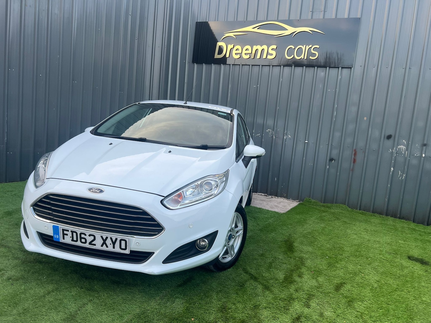 Used Ford Fiesta for sale - 78163001: Photo 2