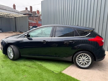 Used Ford Focus 2014 for sale - 79055103: Photo