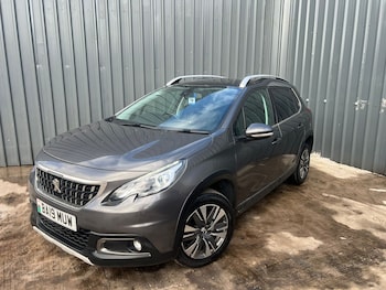 Used Peugeot 2008 2019 for sale - 77878709: Photo