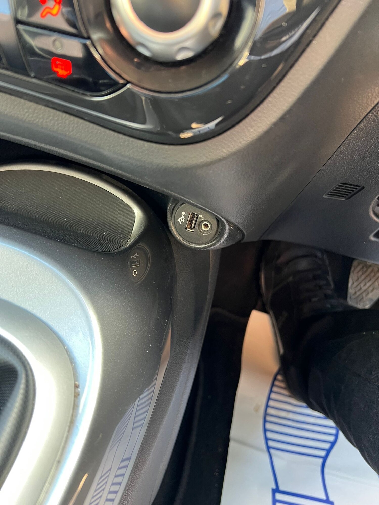 Used Nissan Juke 2012 for sale - 77916245: Photo 10