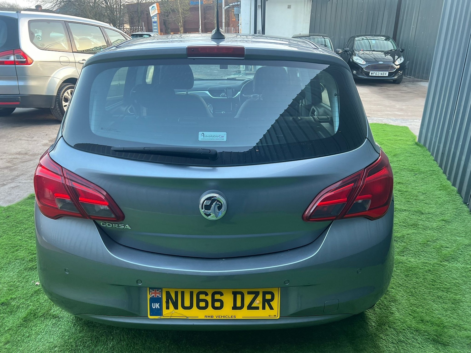 Used Vauxhall Corsa 2016 for sale - 77980216: Photo 5