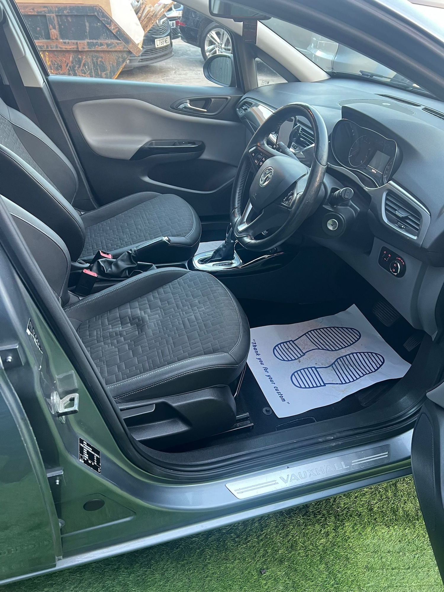 Used Vauxhall Corsa 2016 for sale - 77980216: Photo 6