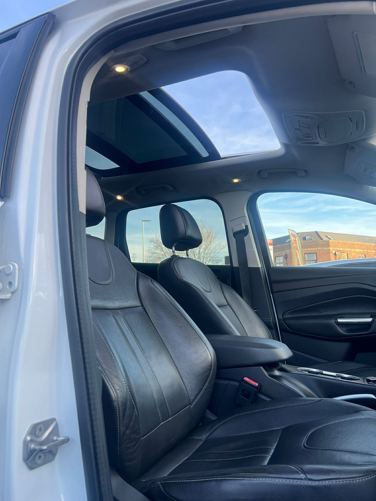 Used Ford Kuga 2015 for sale - 77834744: Photo 9