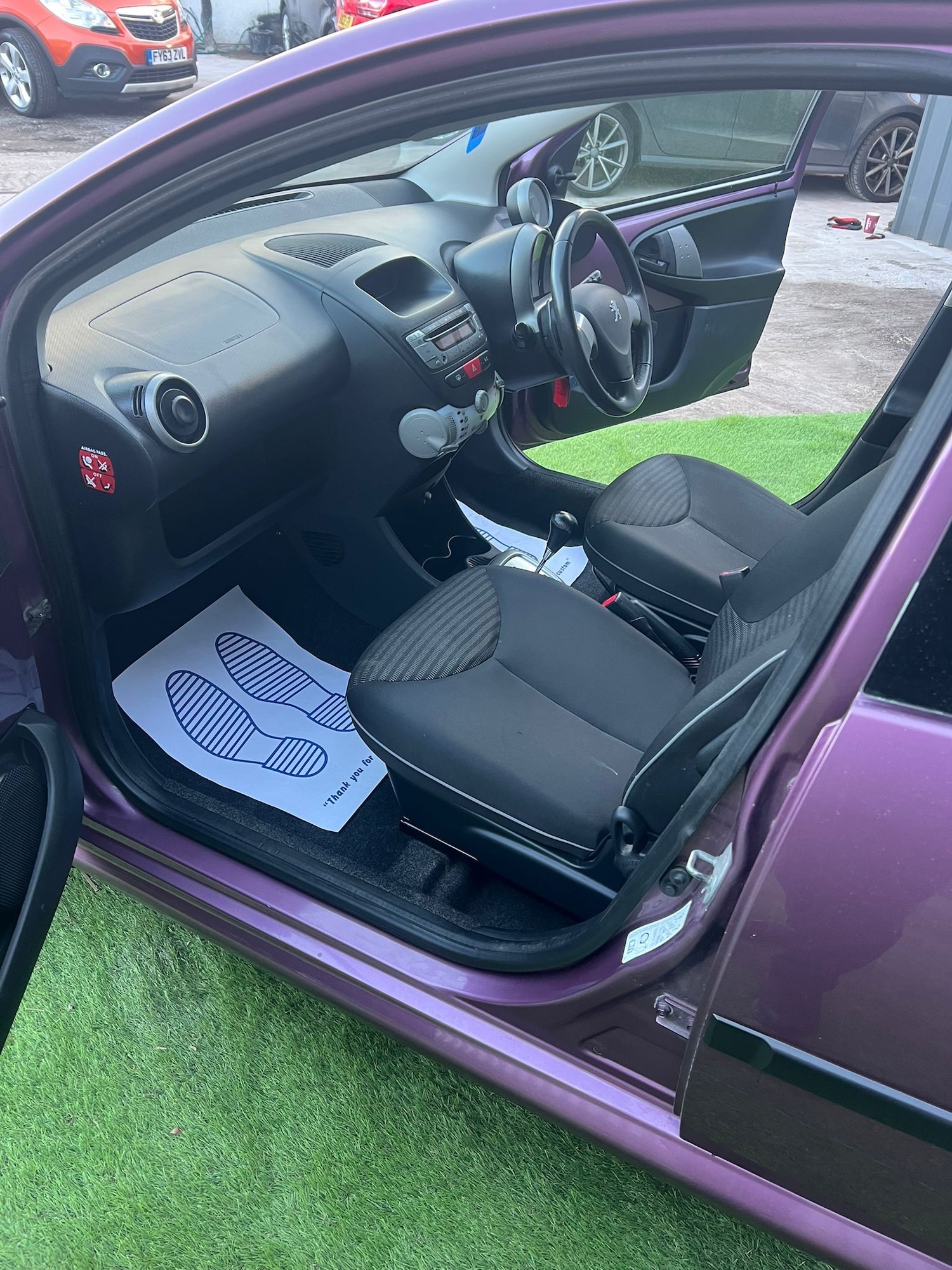 Used Peugeot 107 for sale - 78092355: Photo 14