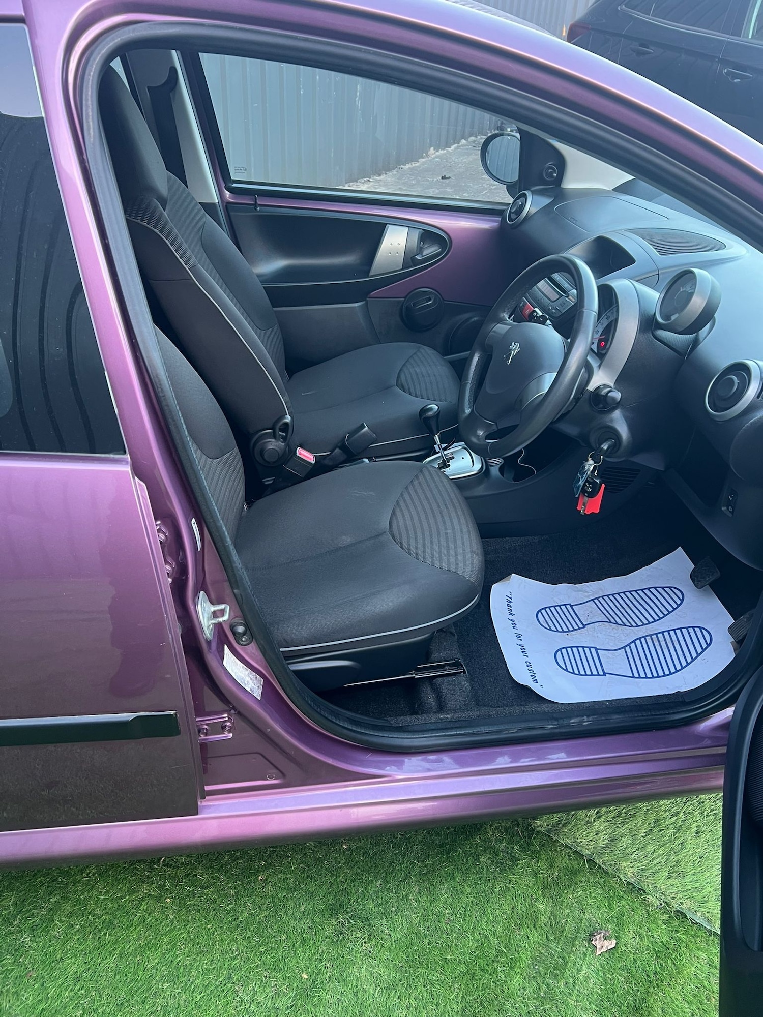 Used Peugeot 107 for sale - 78092355: Photo 8