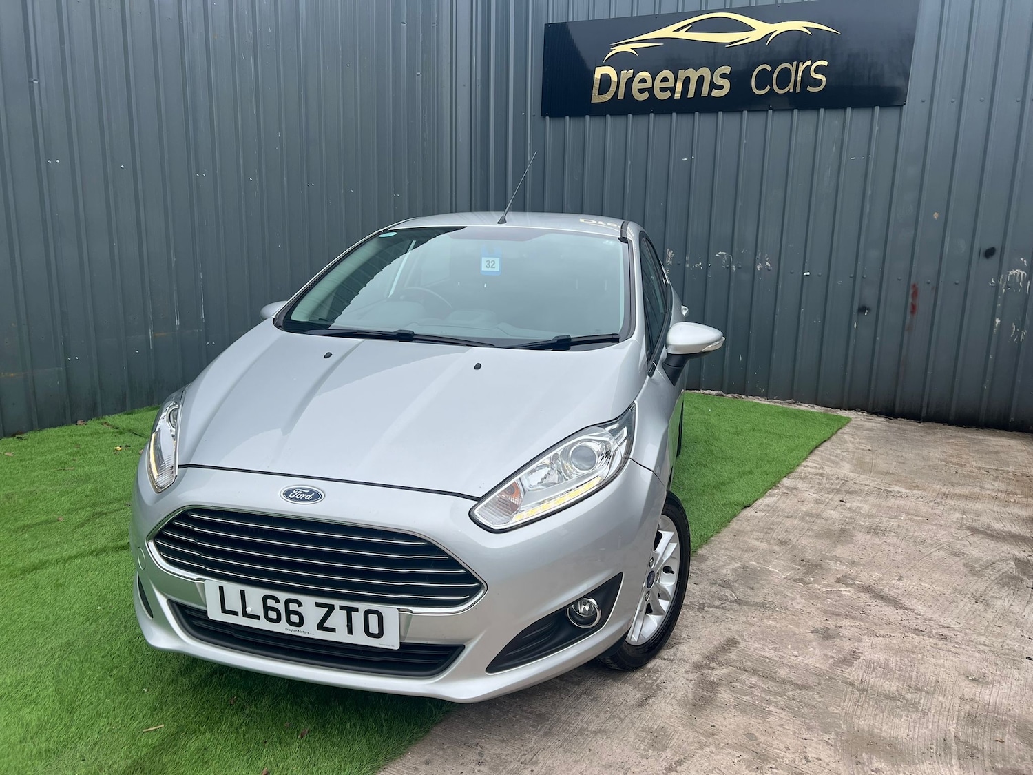 Used Ford Fiesta for sale - 78092345: Photo 2