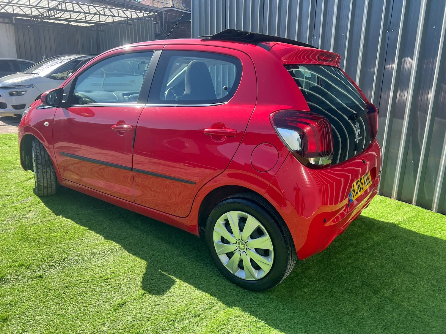 Used Peugeot 108 2015 for sale - 77919137: Photo 4