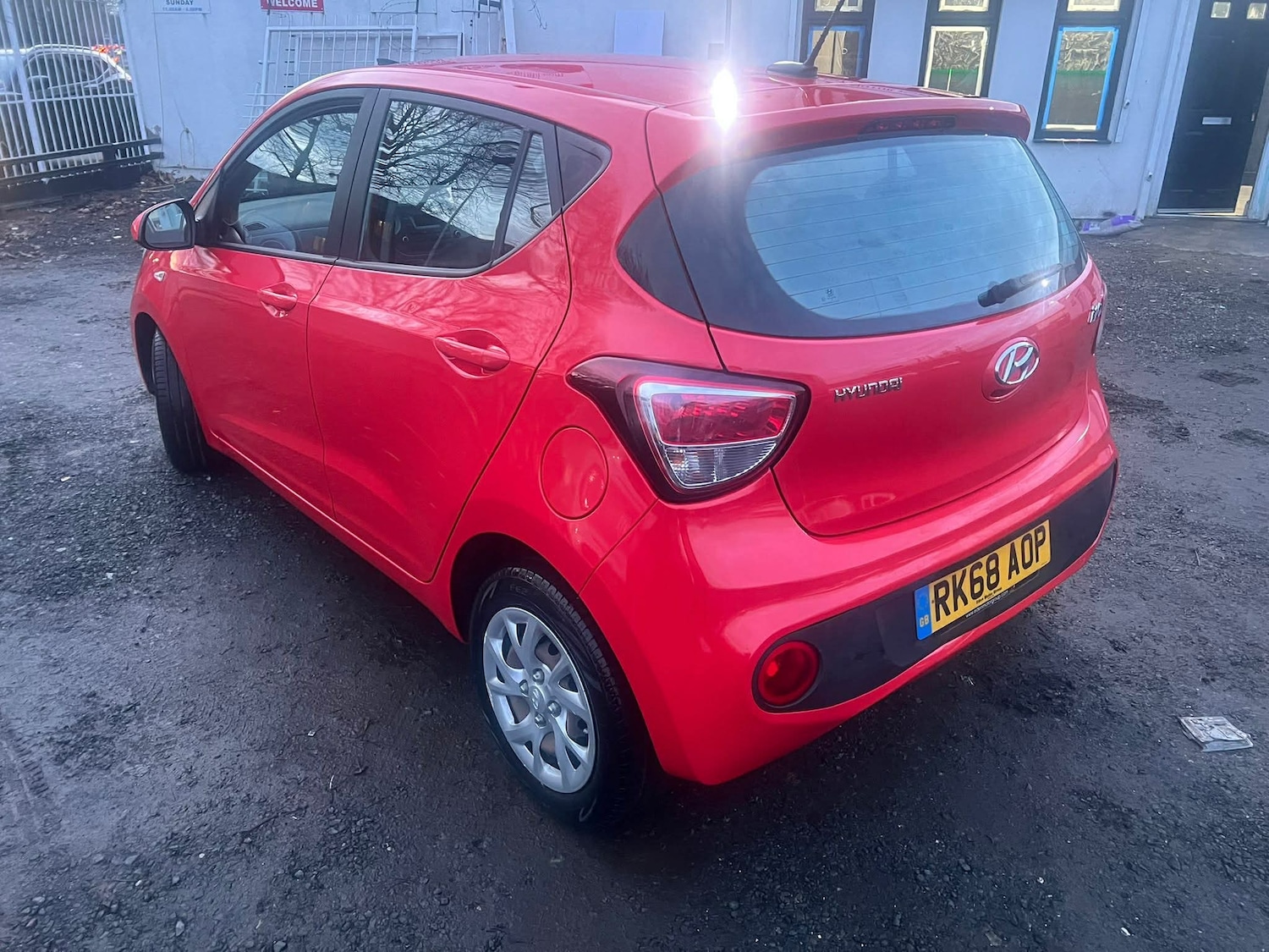 Used Hyundai i10 2018 for sale - 77834747: Photo 5