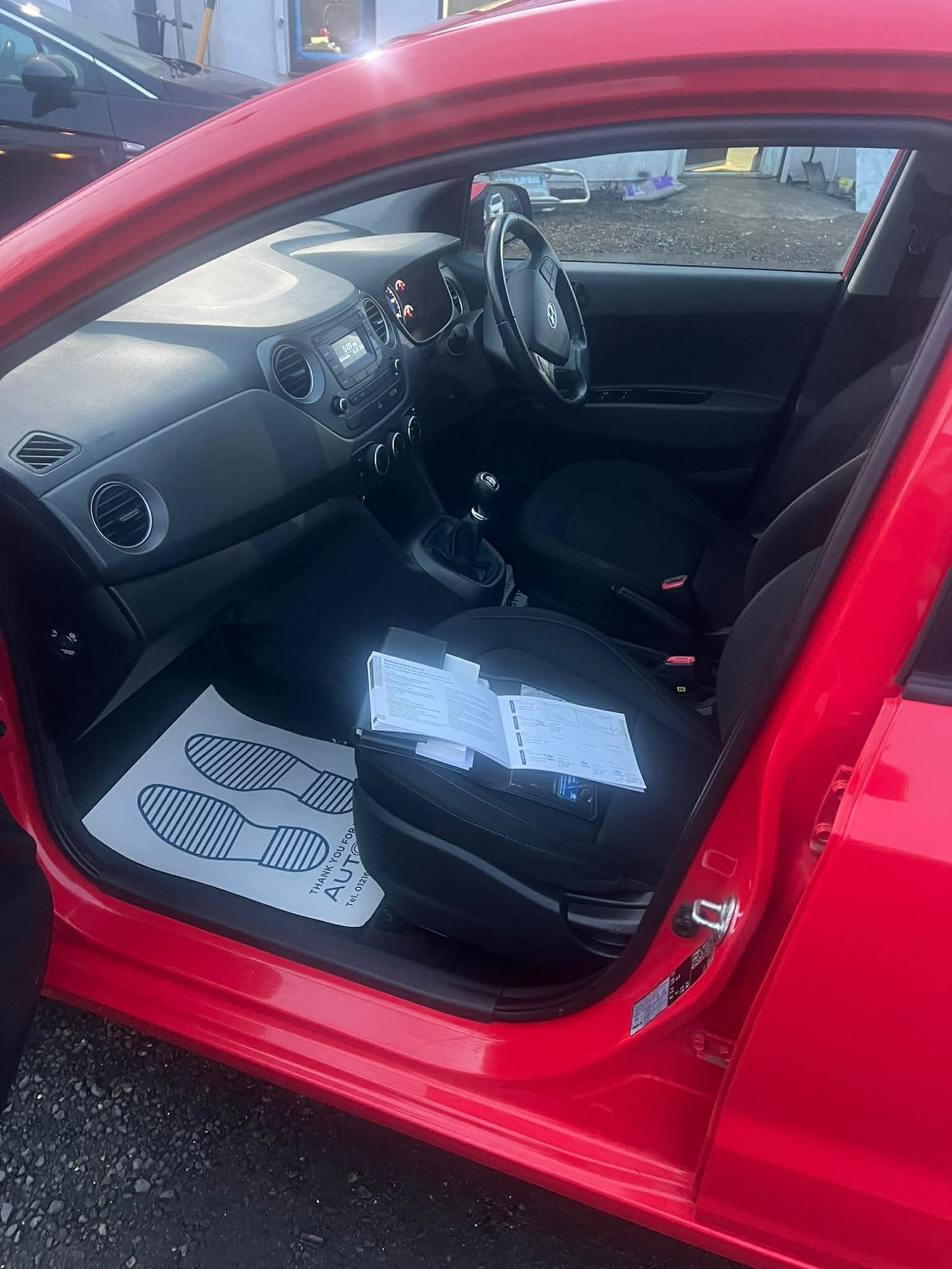 Used Hyundai i10 2018 for sale - 77834747: Photo 7