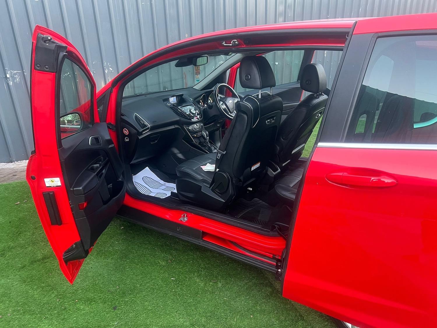 Used Ford B-MAX for sale - 78092357: Photo 19