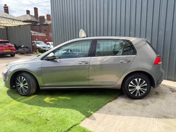 Used Volkswagen Golf 2013 for sale - 79724682: Photo