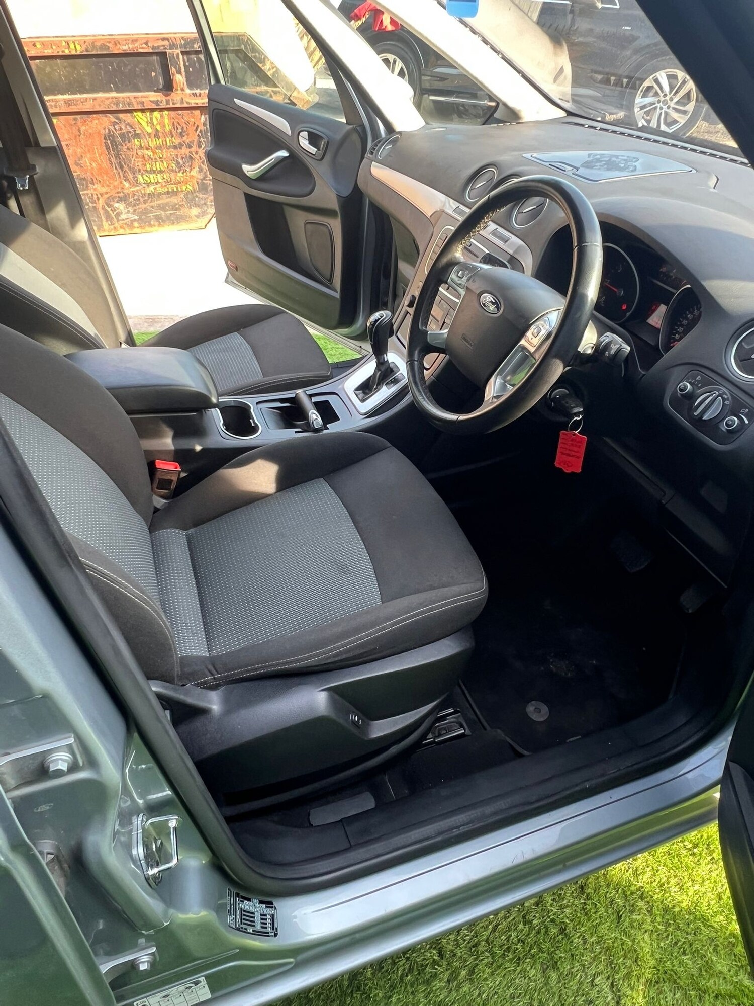 Used Ford Galaxy 2013 for sale - 77976131: Photo 7