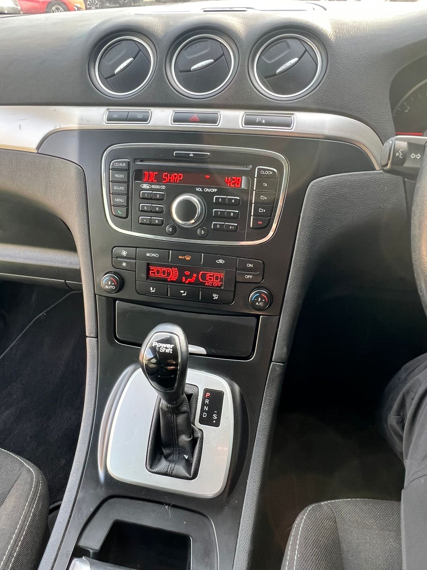 Used Ford Galaxy 2013 for sale - 77976131: Photo 8