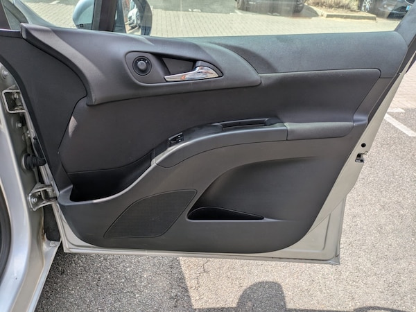 Used Vauxhall Meriva 2014 for sale - 75138196: Photo 10
