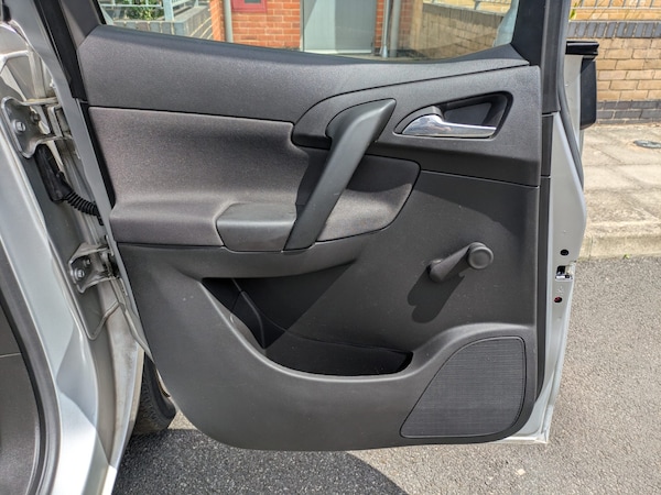 Used Vauxhall Meriva 2014 for sale - 75138196: Photo 11