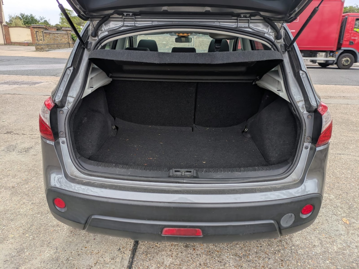 Vehicle 27