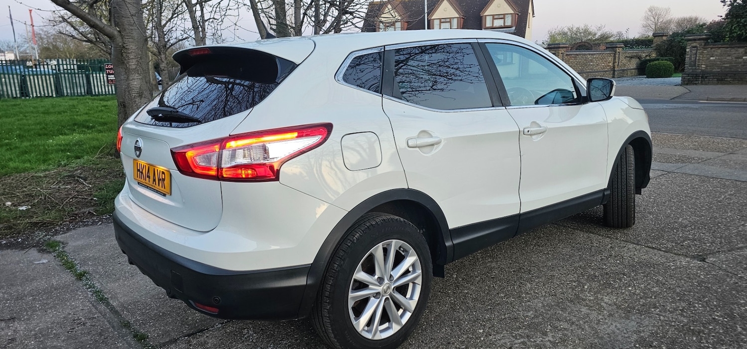 Used Nissan Qashqai 2014 for sale - 77939281: Photo 11