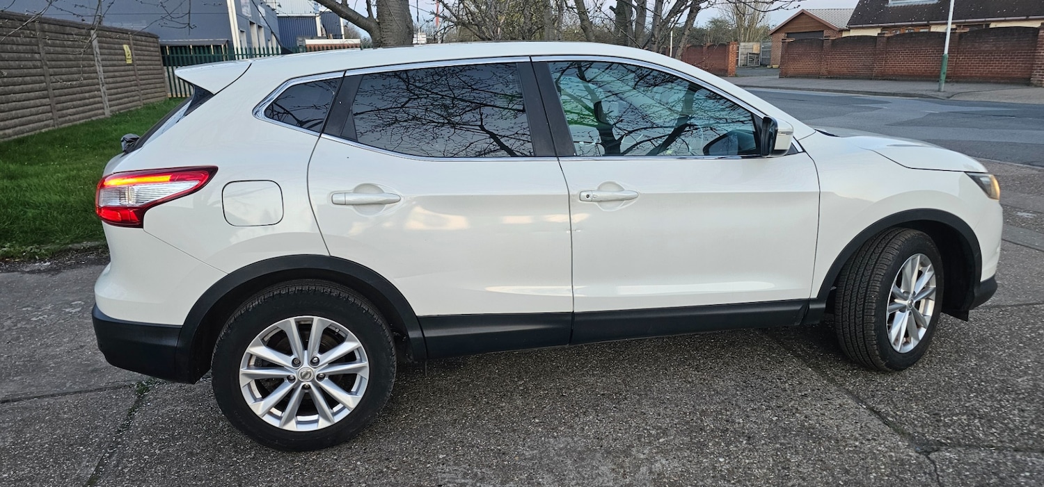 Used Nissan Qashqai 2014 for sale - 77939281: Photo 12