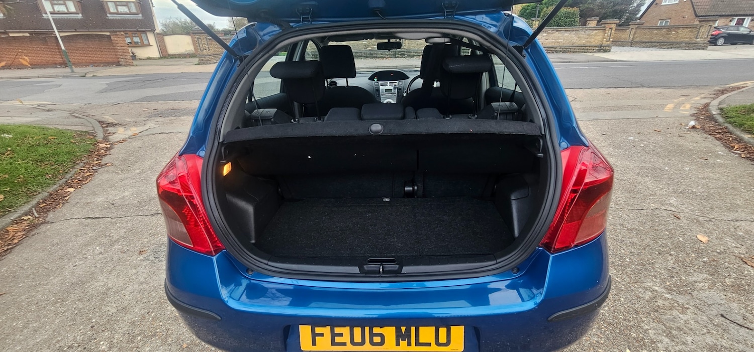 Used Toyota Yaris 2006 for sale - 76497089: Photo 13