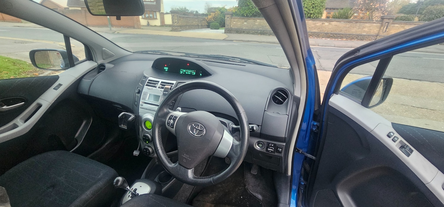Used Toyota Yaris 2006 for sale - 76497089: Photo 19