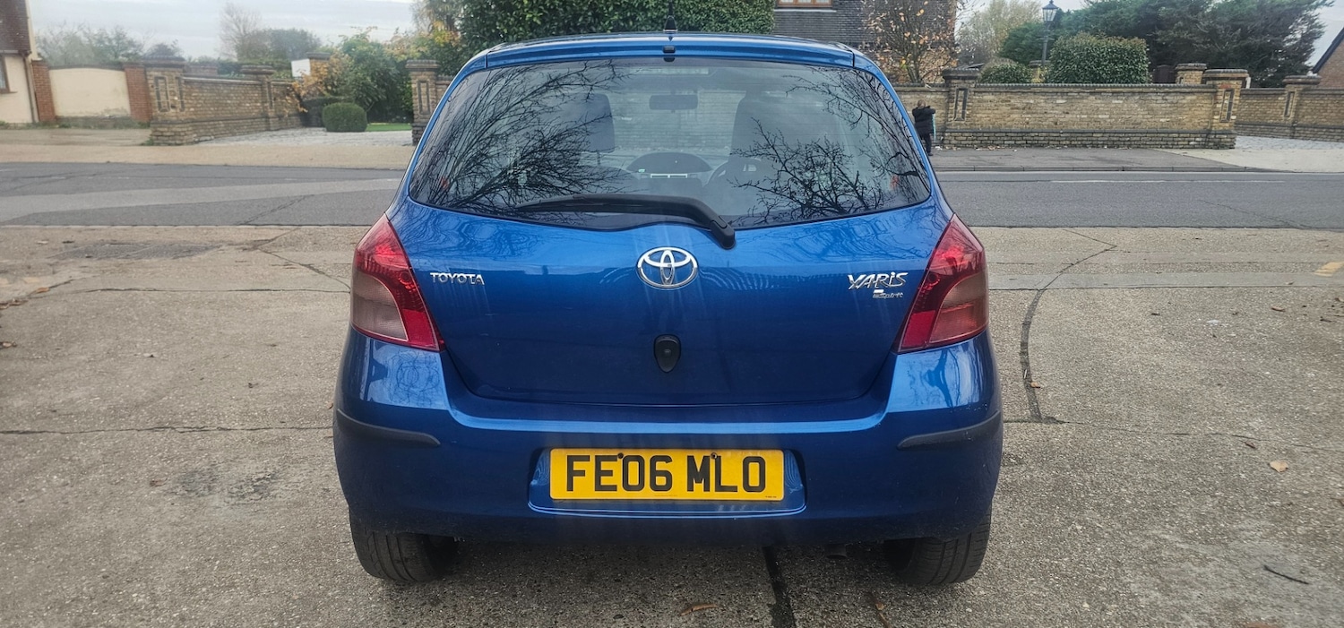 Used Toyota Yaris 2006 for sale - 76497089: Photo 9