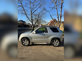 Used Suzuki Grand Vitara 2010 for sale - 77682264: Photo