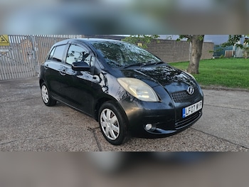 Used Toyota Vitz undefined for sale - 75979040: Photo
