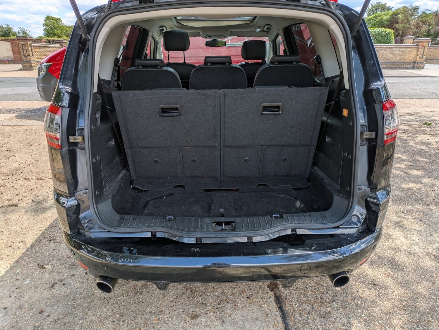 Vehicle 35