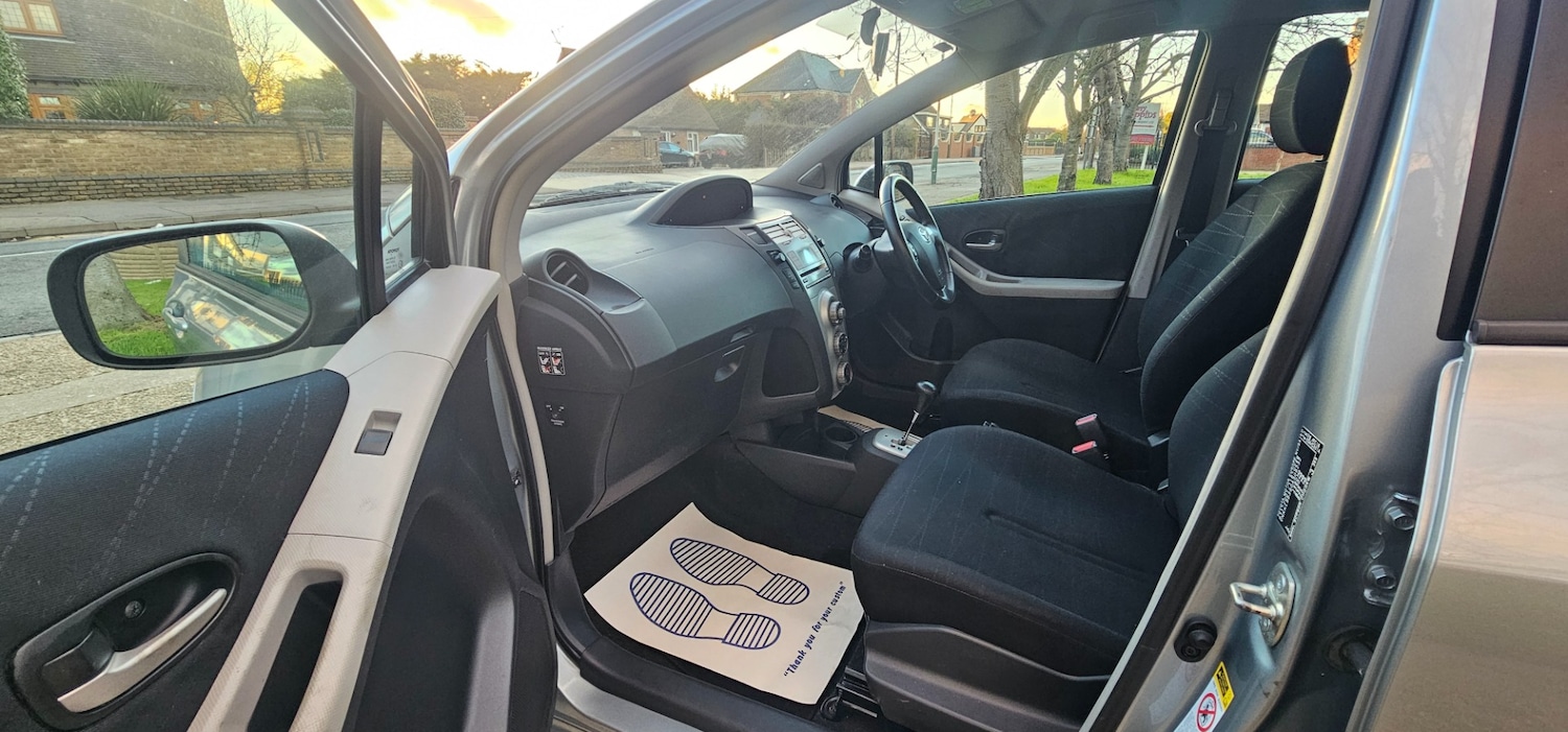 Used Toyota Yaris 2008 for sale - 76759251: Photo 13