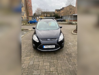 Used Ford Grand C-Max 2013 for sale - 76887952: Photo