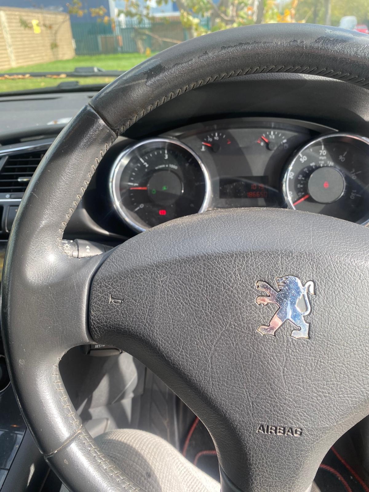 Used Peugeot 3008 2011 for sale - 76446383: Photo 13