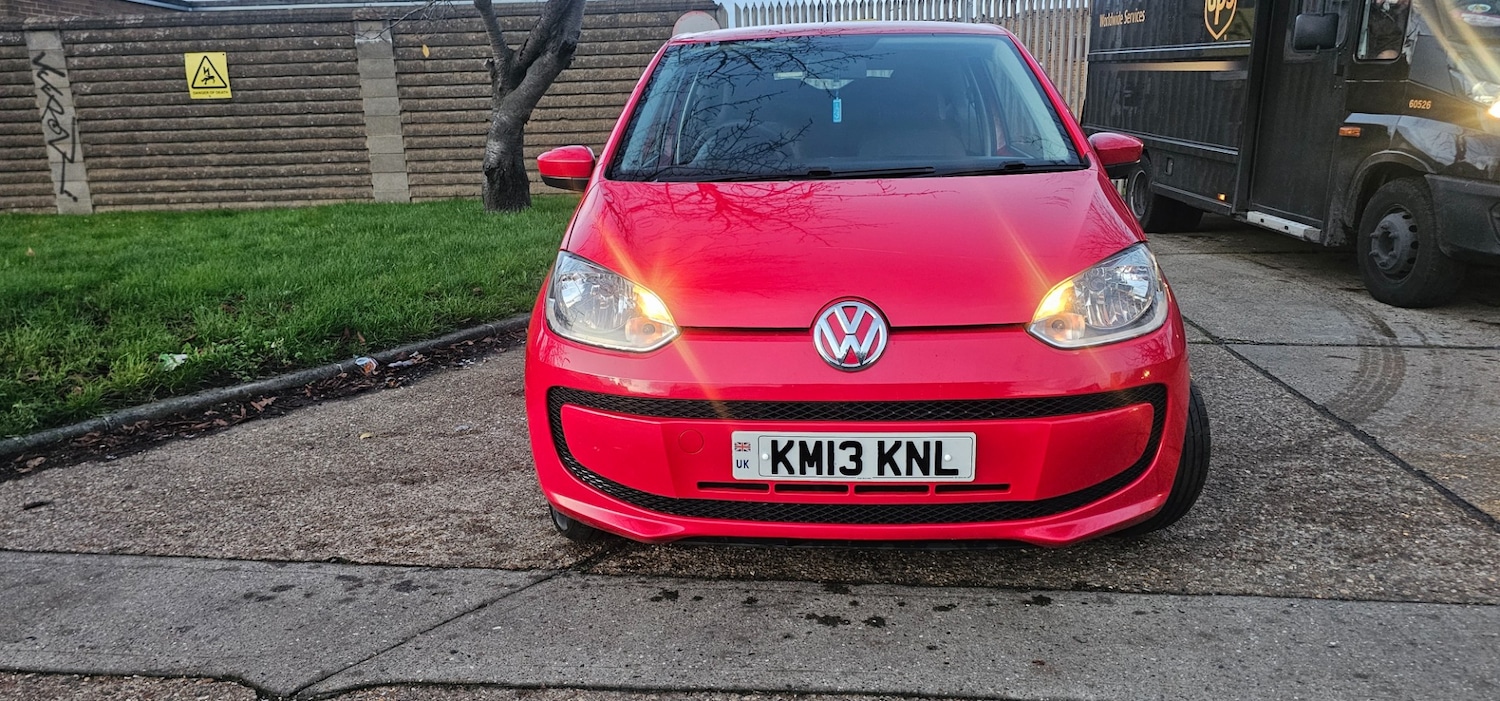 Used Volkswagen up! 2013 for sale - 76785477: Photo 2