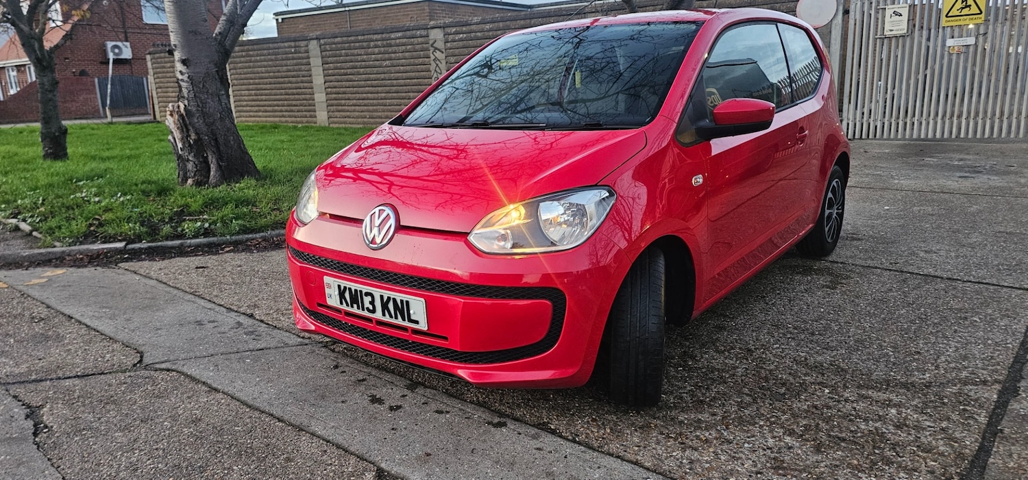 Used Volkswagen up! 2013 for sale - 76785477: Photo 3