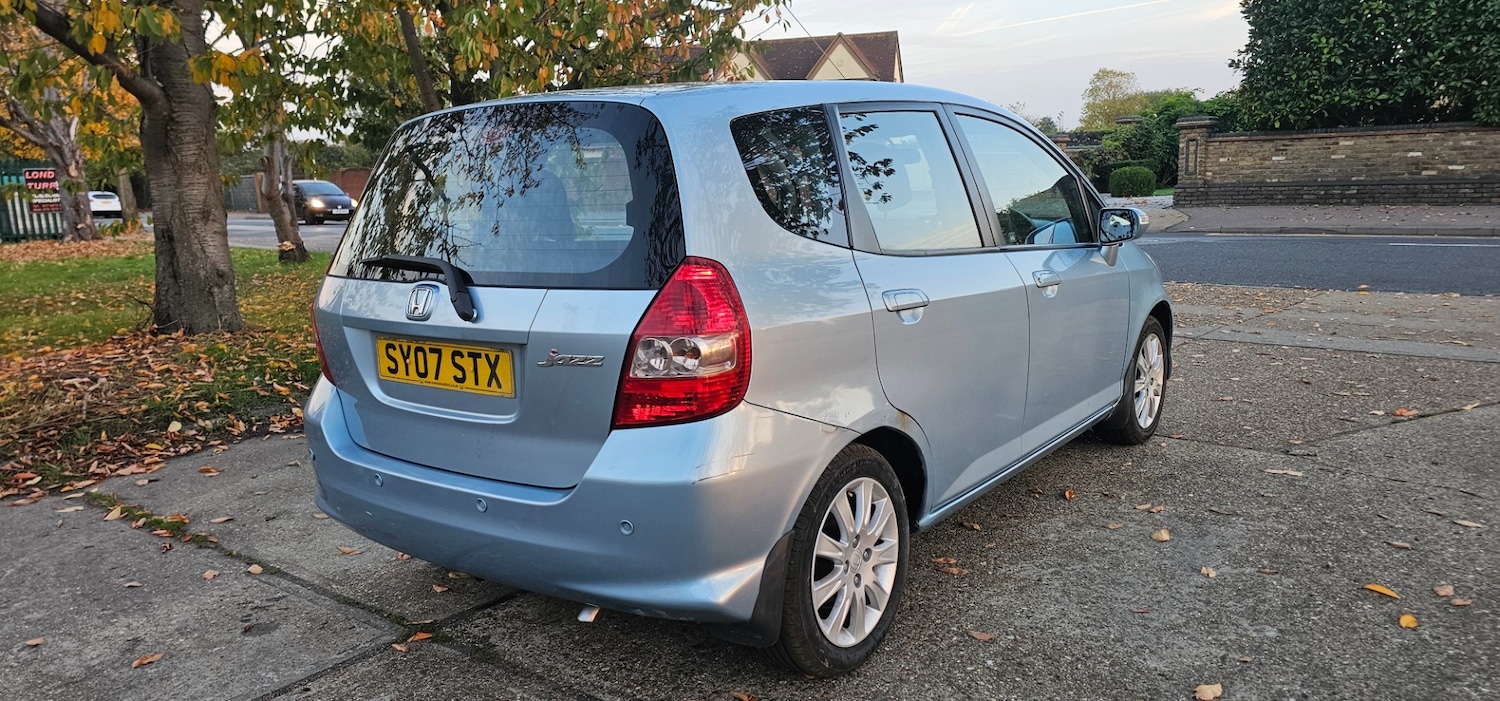 Used Honda Jazz 2007 for sale - 76246404: Photo 10