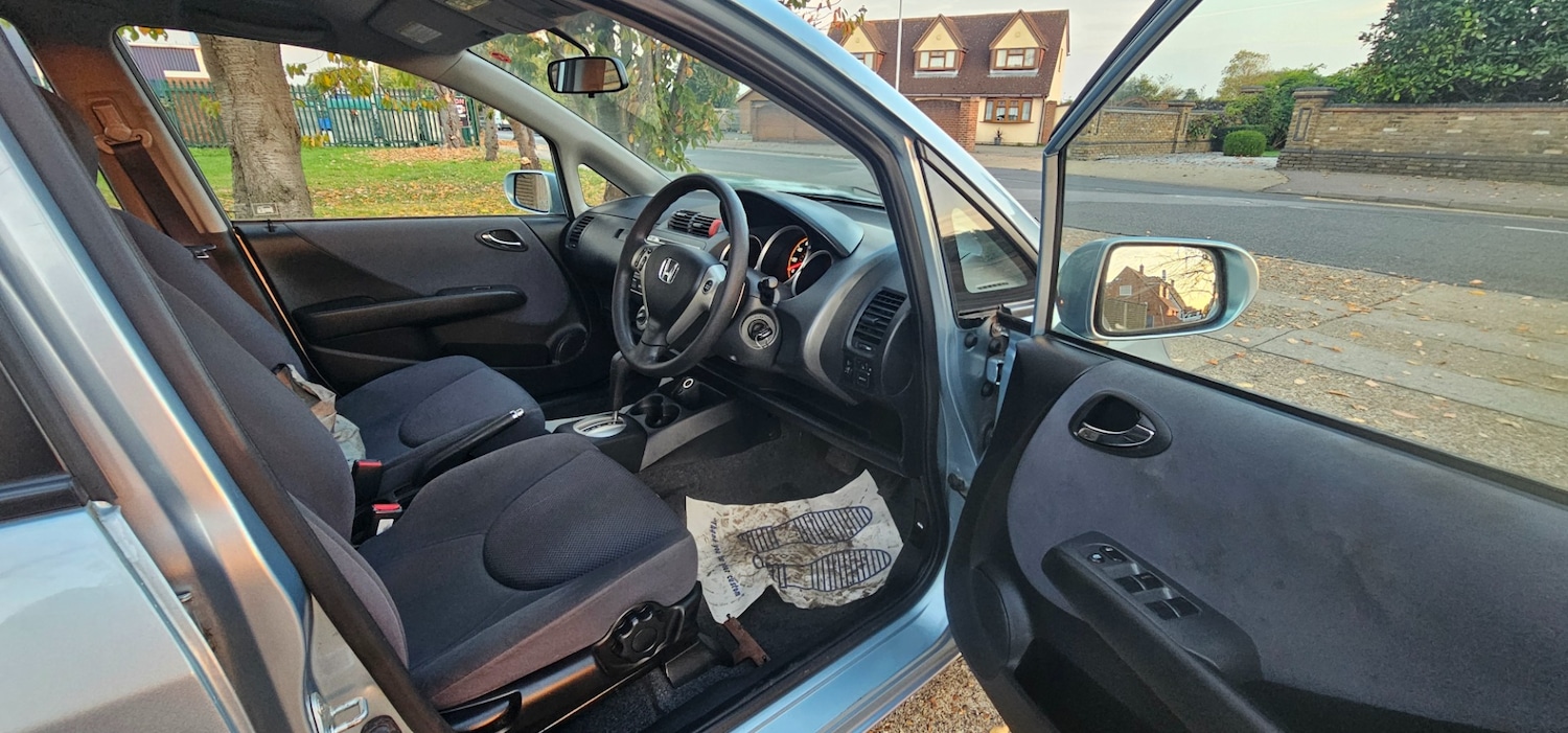 Used Honda Jazz 2007 for sale - 76246404: Photo 18