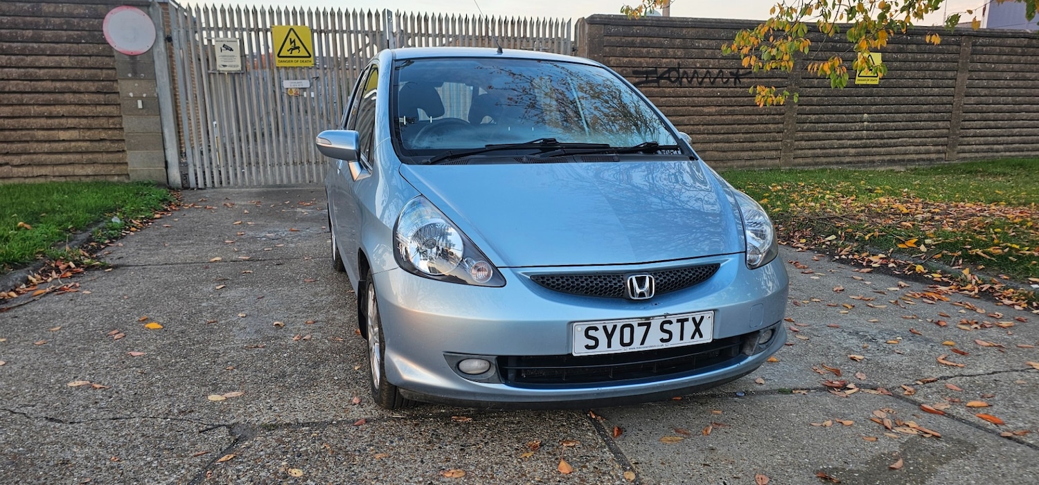 Used Honda Jazz 2007 for sale - 76246404: Photo 4