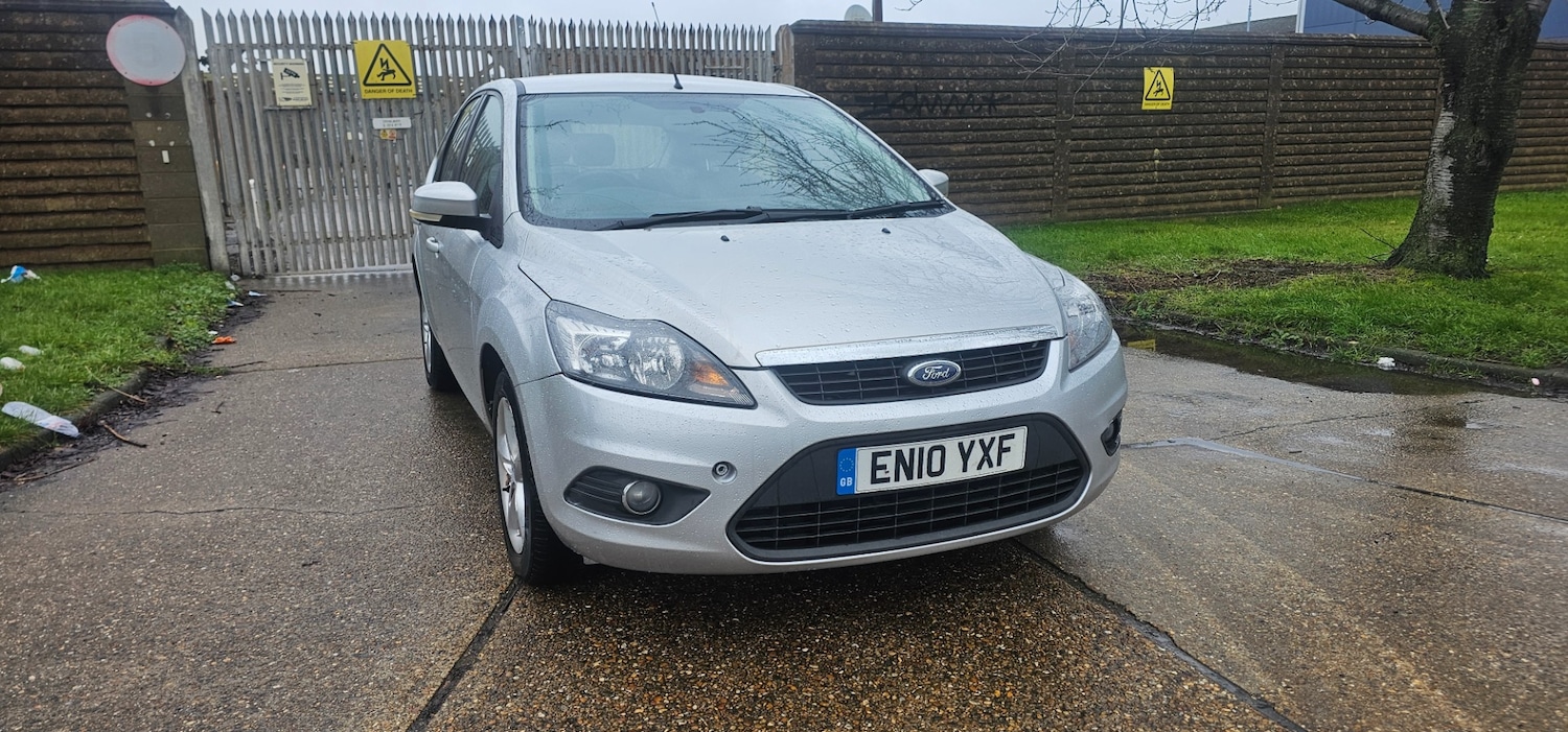 Used Ford Focus 2010 for sale - 77292197: Photo 2
