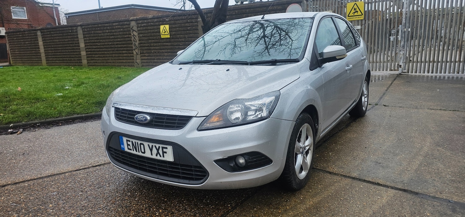Used Ford Focus 2010 for sale - 77292197: Photo 4