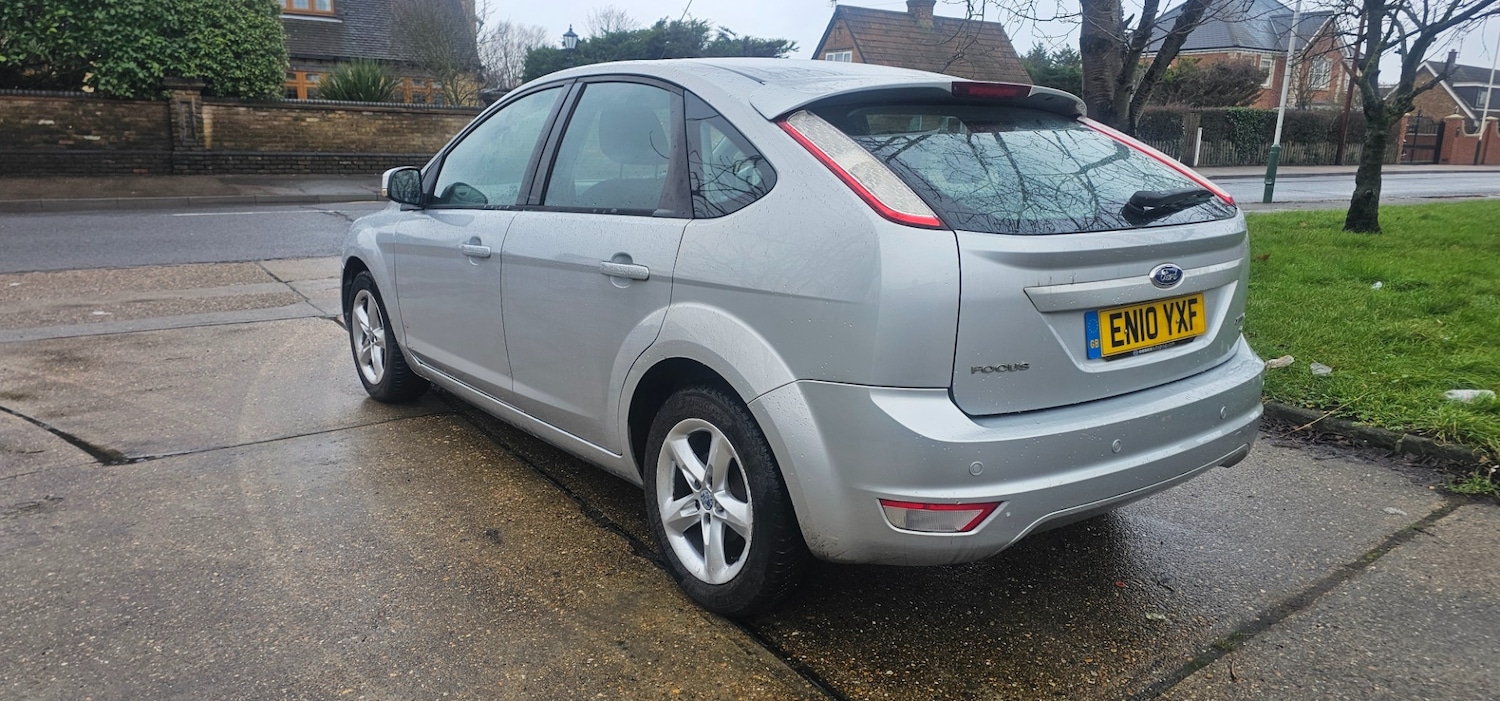 Used Ford Focus 2010 for sale - 77292197: Photo 7