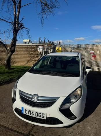 Used Vauxhall Zafira 2014 for sale - 77682246: Photo 2