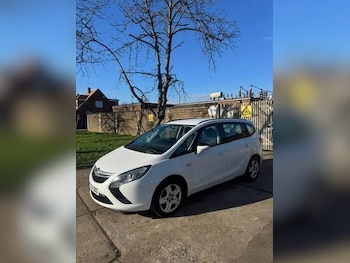 Used Vauxhall Zafira 2014 for sale - 77682246: Photo