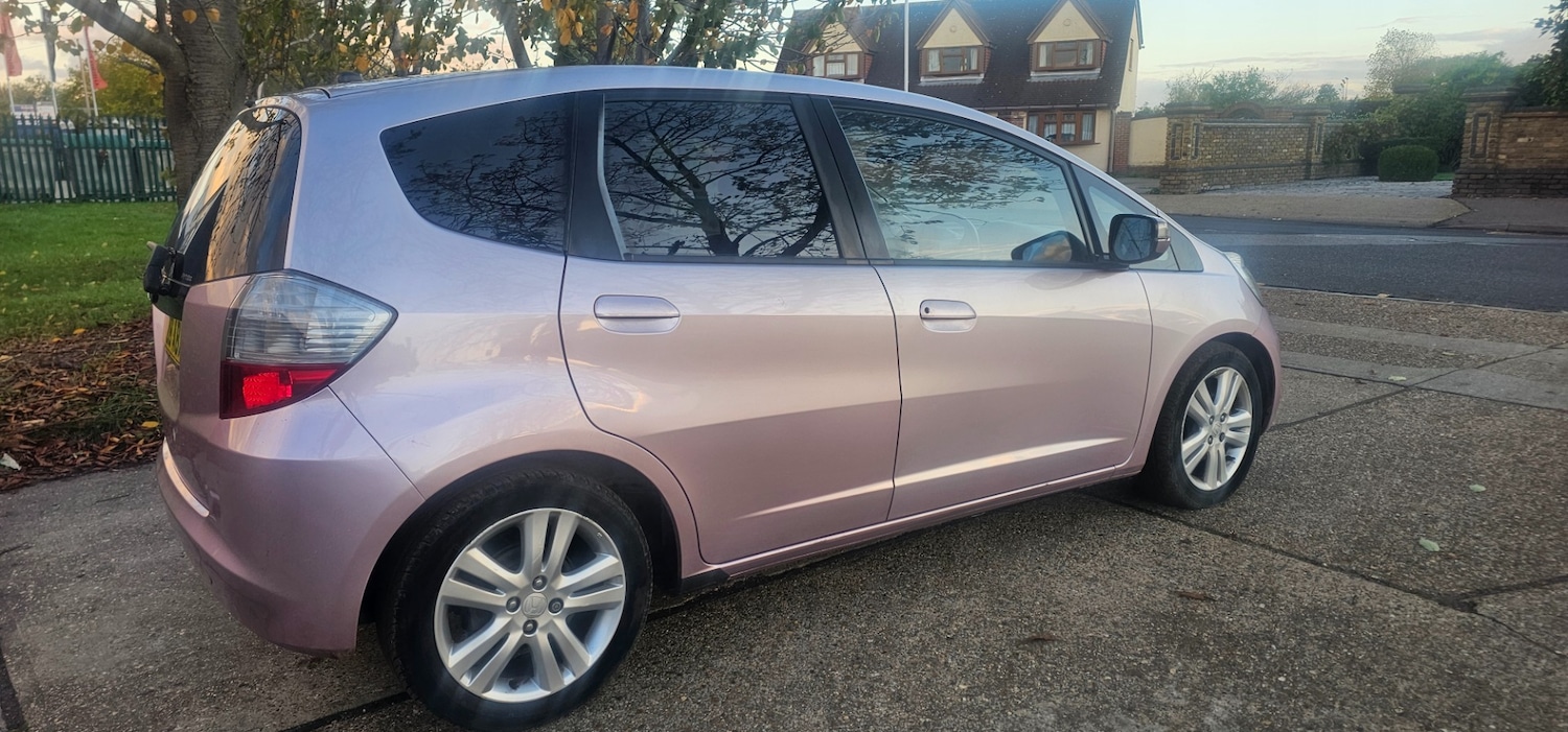 Used Honda Jazz 2009 for sale - 76380475: Photo 11