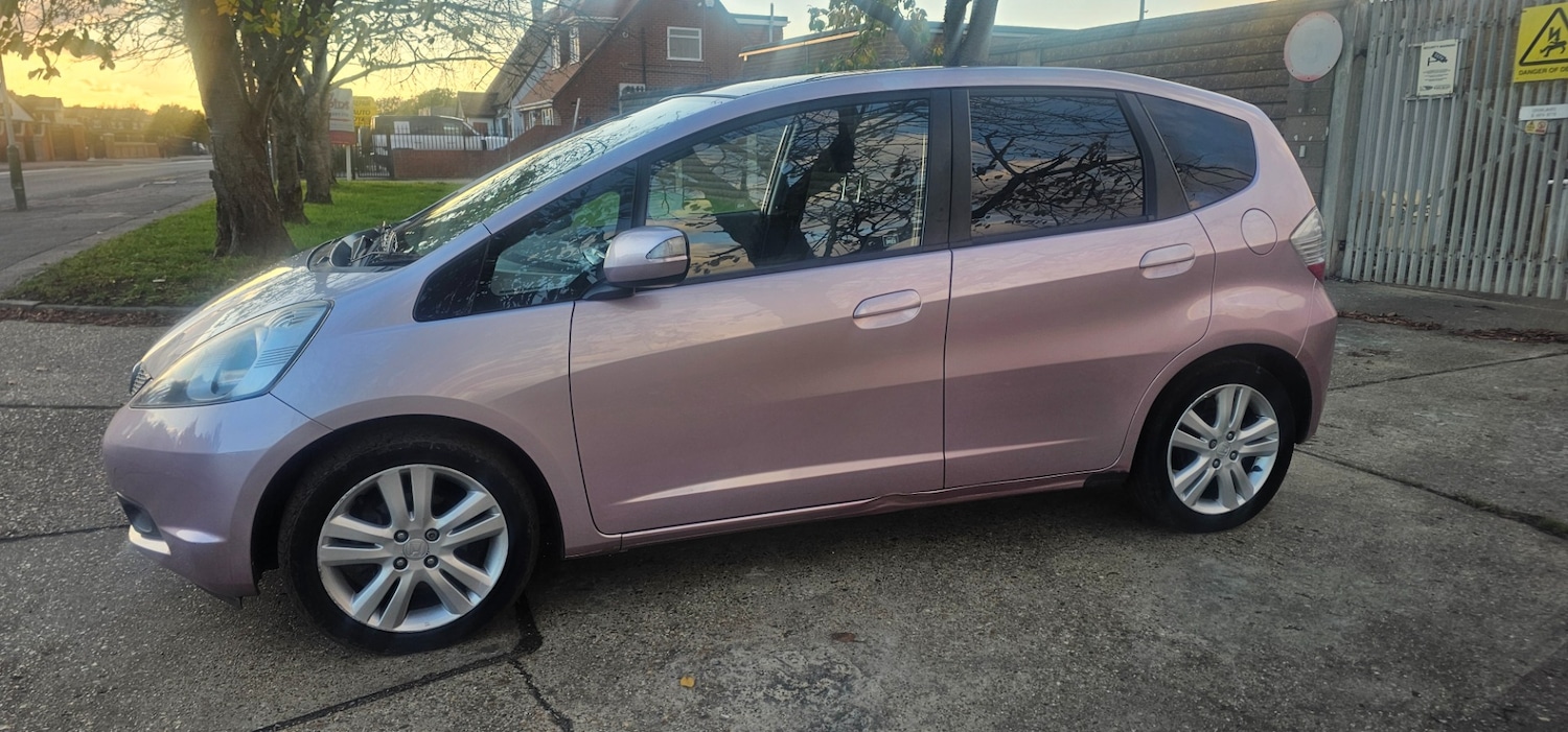 Used Honda Jazz 2009 for sale - 76380475: Photo 5