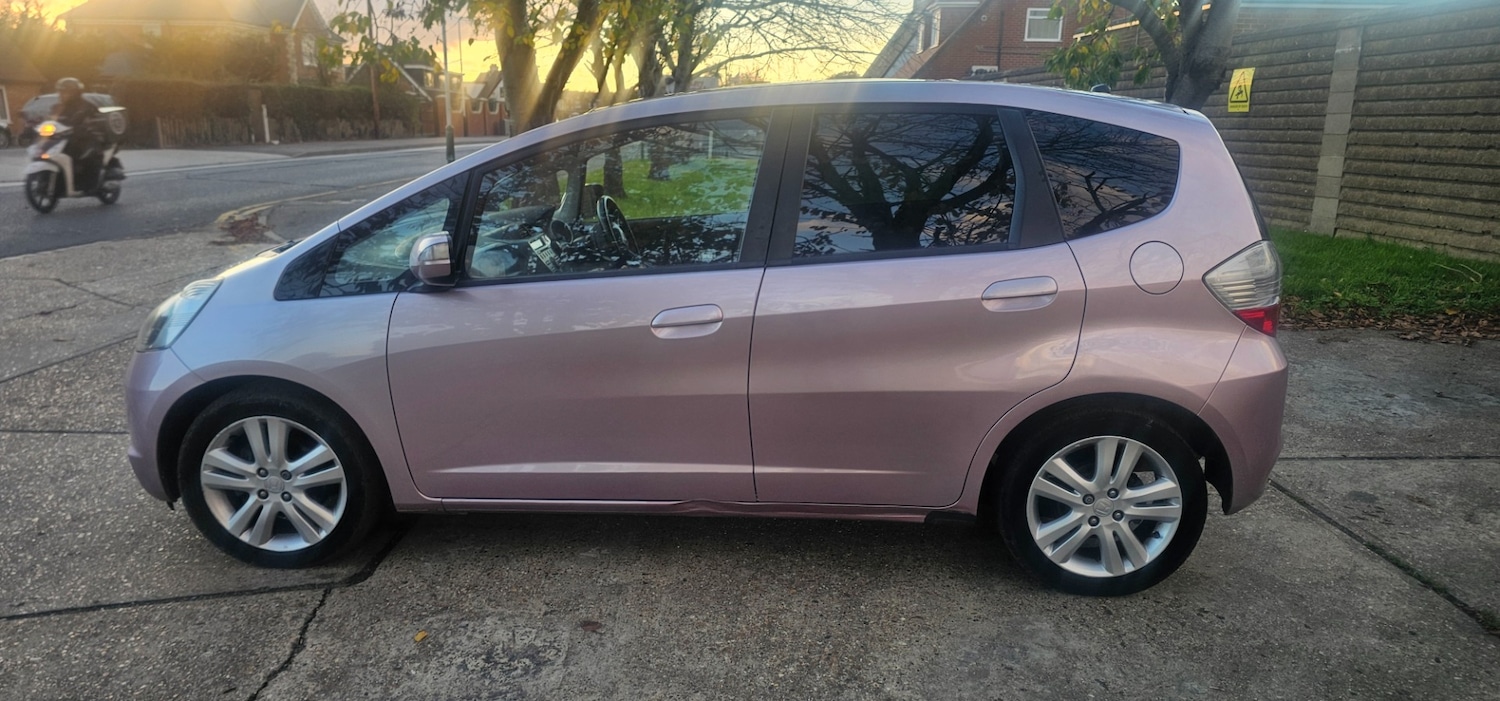Used Honda Jazz 2009 for sale - 76380475: Photo 7