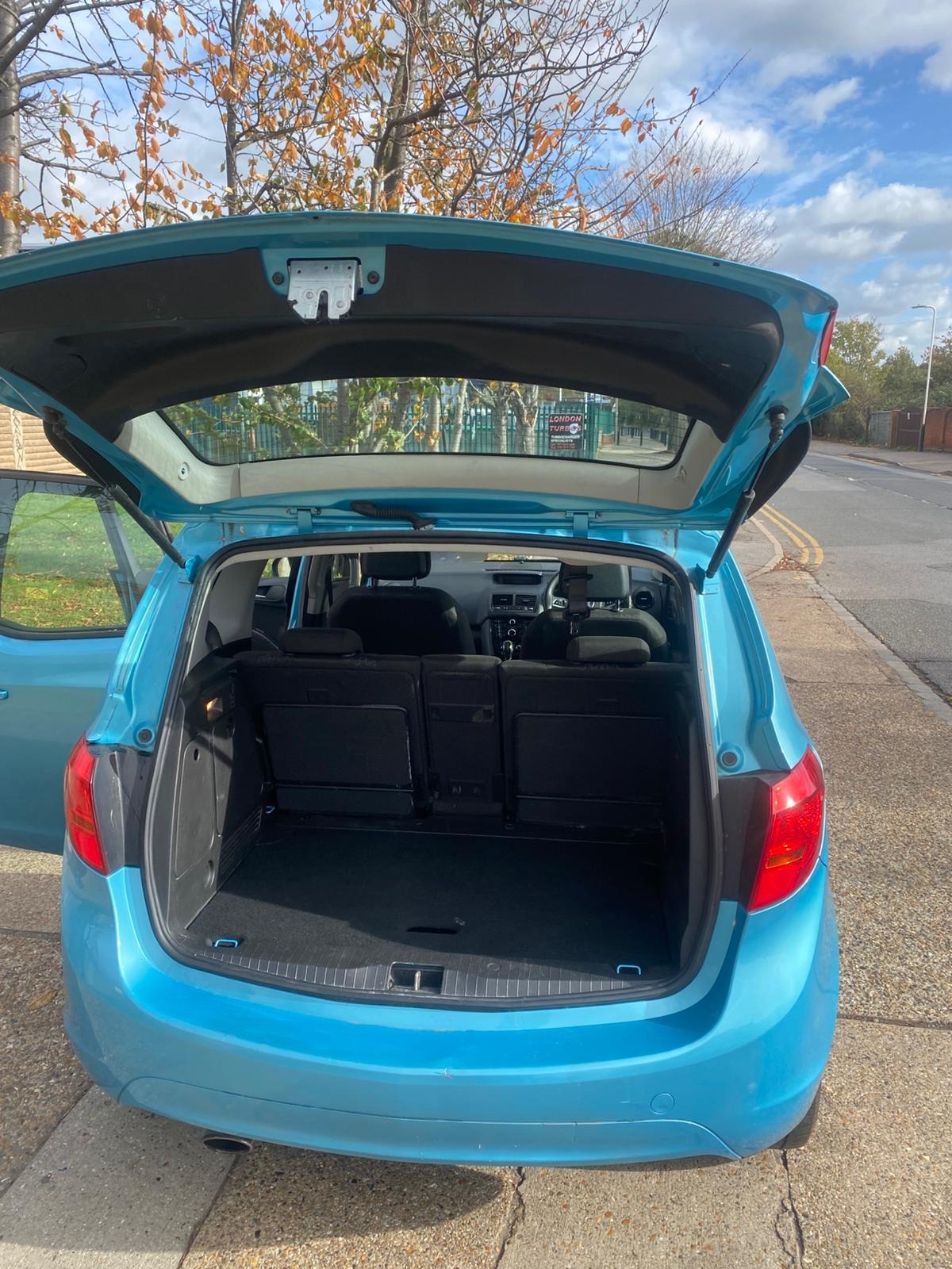 Used Vauxhall Meriva 2011 for sale - 76446373: Photo 6