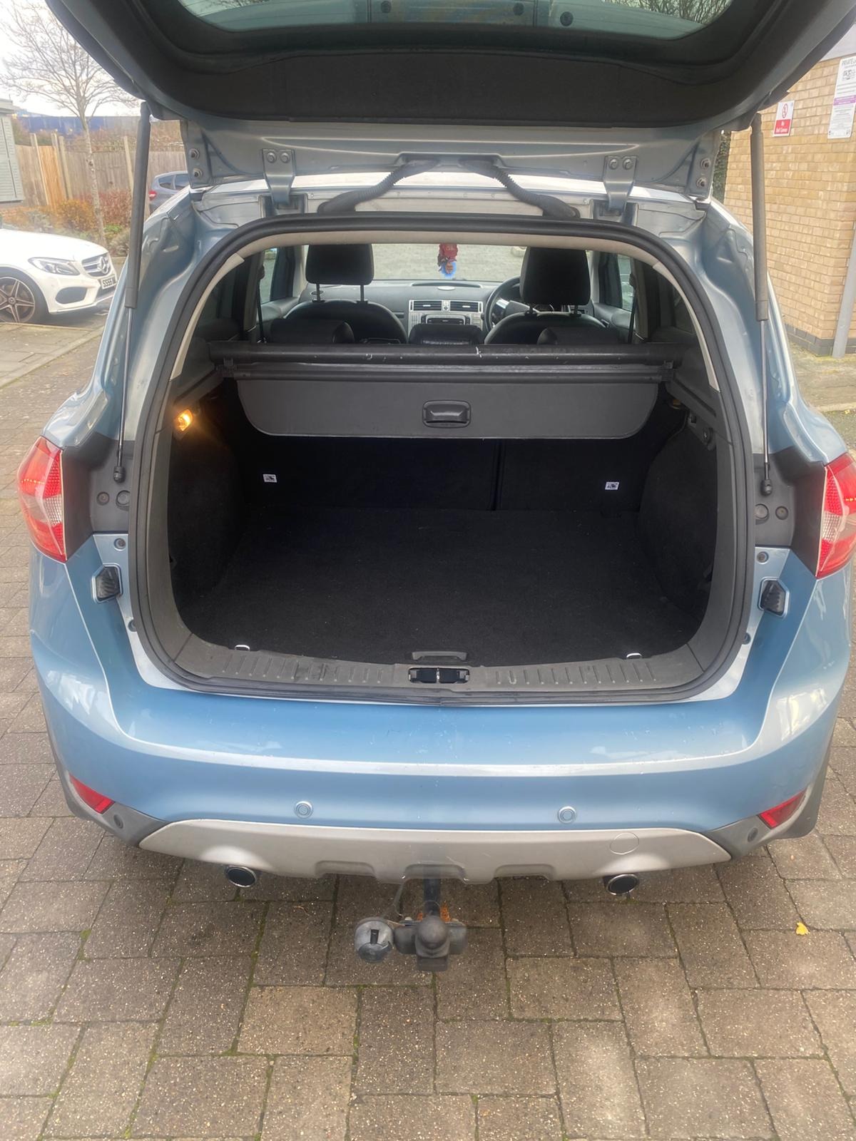 Used Ford Kuga 2009 for sale - 76997915: Photo 10