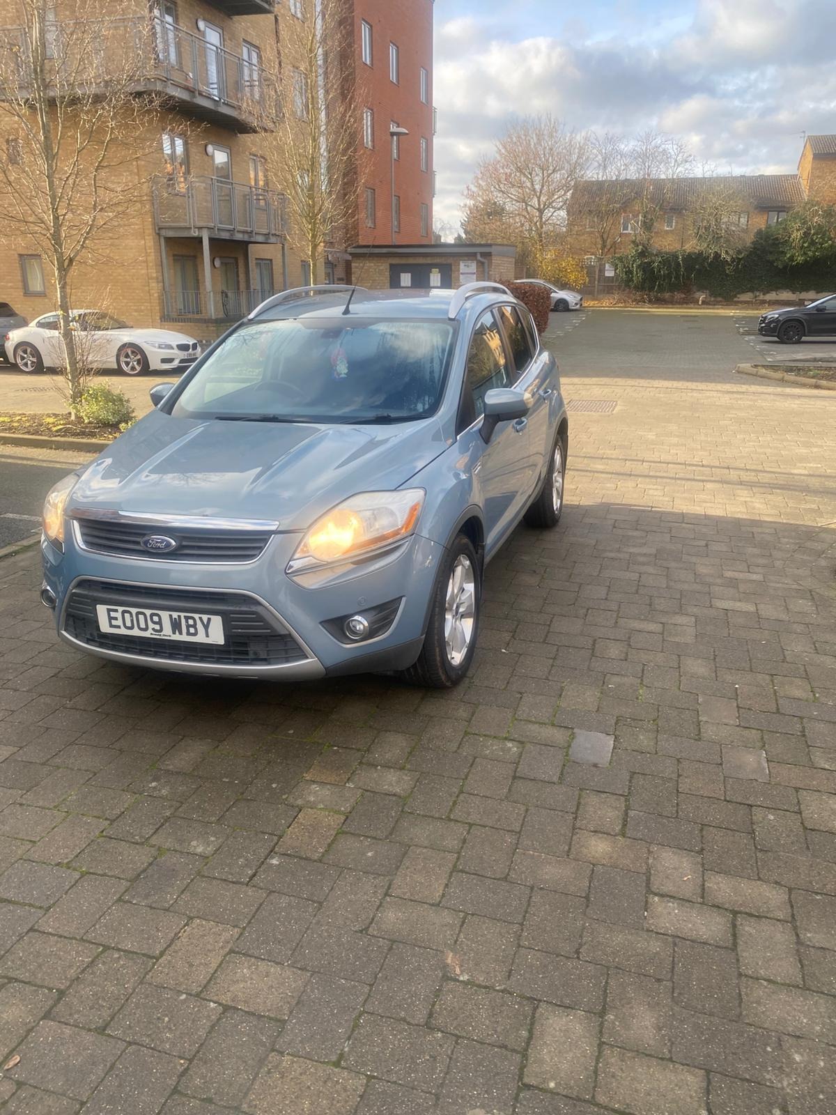 Used Ford Kuga 2009 for sale - 76997915: Photo 2