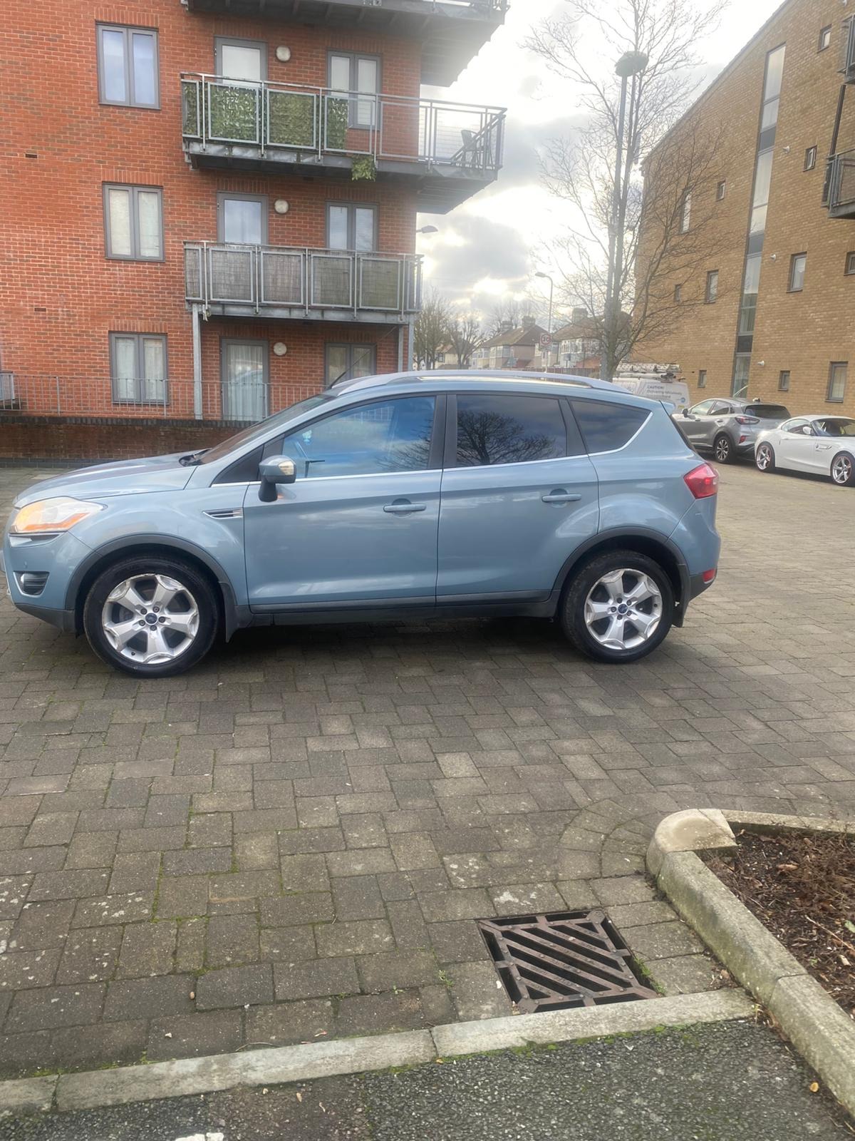 Used Ford Kuga 2009 for sale - 76997915: Photo 4
