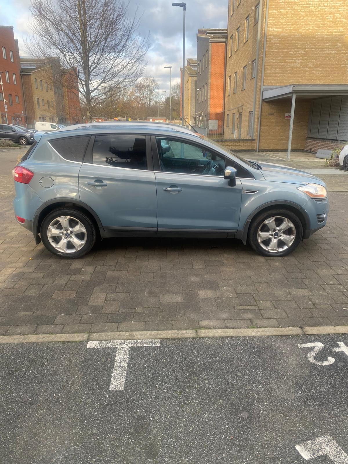 Used Ford Kuga 2009 for sale - 76997915: Photo 7