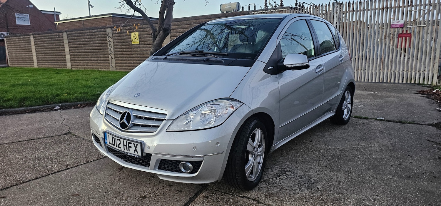 Used Mercedes-Benz A-Class 2012 for sale - 76759771: Photo 4